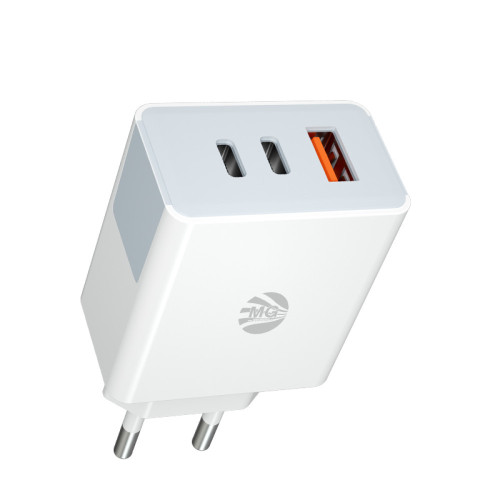 MG - Universeel Adapter - 40W - Super Fast Charging - Wit - 3 Poorten - 2x Type C 1x usb